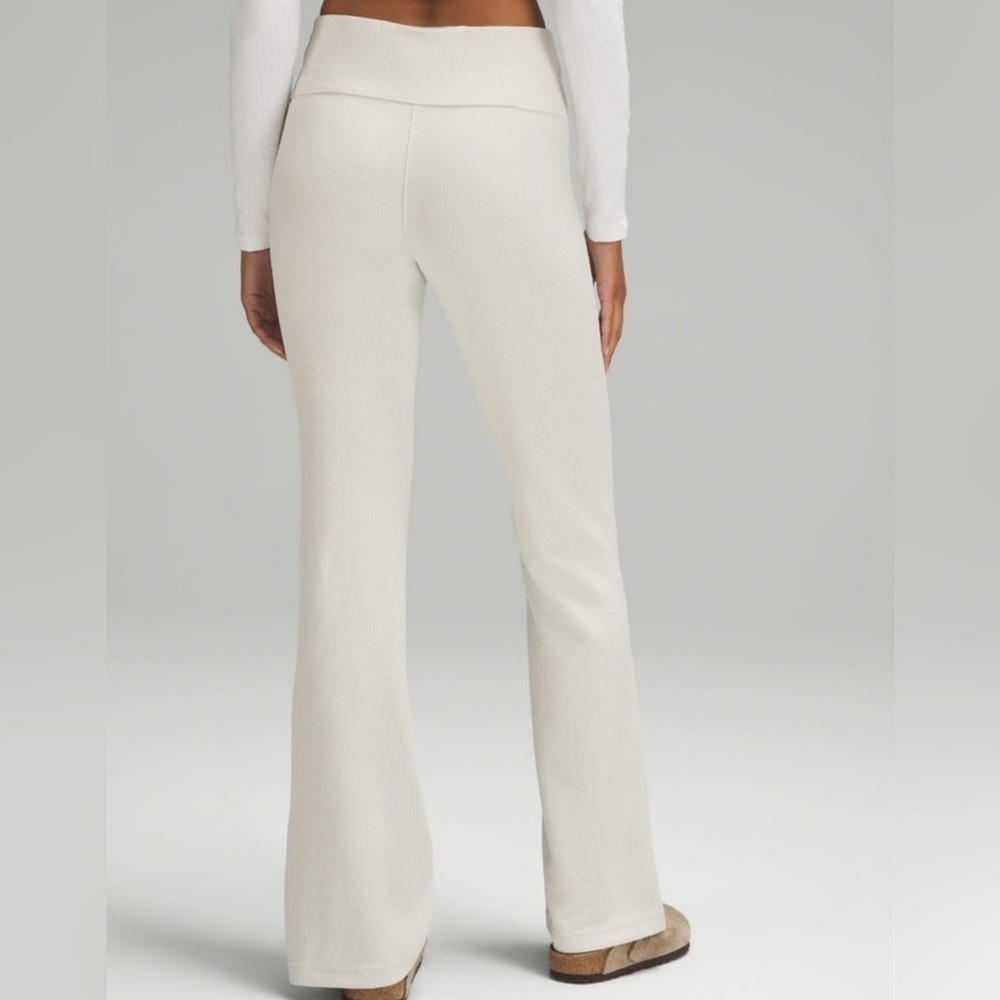 Lululemon Ribbed High Rise Flare Pants Cream White Lounge Athleisure Size 8 tall - Picture 3 of 9